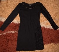 Продам черное вечернее платье, размер S. Состояние хорошее, очень красиво смотри. . фото 4