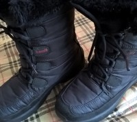 зимние ботинки дутики канадской фирмы Kamik в хорошем состоянии кроме нюансов сз. . фото 4