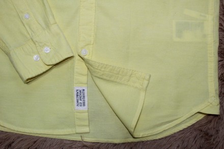 Рубашка H&M, лёгкая хлопковая. Застежка на пуговицы. Длинный рукав с манжетами н. . фото 2