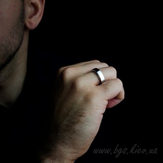 Мужское обручальное кольцо. Каталог мужских обручальных колец из белого золота, . . фото 2