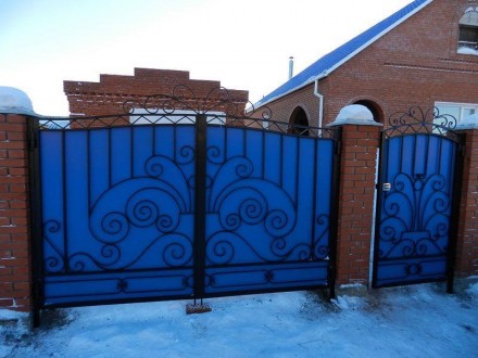 Изготовление ворот с профлиста также кованые ворота калитки. Выезд мастера на за. . фото 6