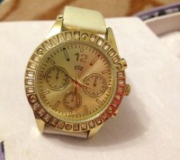 Роскошные женские наручные часы-браслет с ремешком.
Описание:
Состояние - НОВО. . фото 5