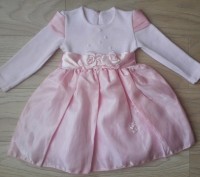 Модель   ПЛ-57. Розовое трикотажное платье с пышной юбкой. Красивый пояс из наши. . фото 2