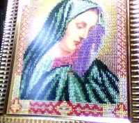 Икона Пресвятой Богородицы "Скорбящая".Выполнена из Чешского бисера.Размер 21х26. . фото 12