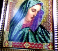 Икона Пресвятой Богородицы "Скорбящая".Выполнена из Чешского бисера.Размер 21х26. . фото 13