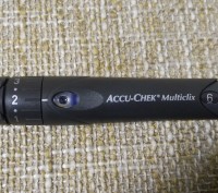 Ручка-прокалыватель Accu-Chek Multiclix - это первое в мире устройство с ланцета. . фото 2