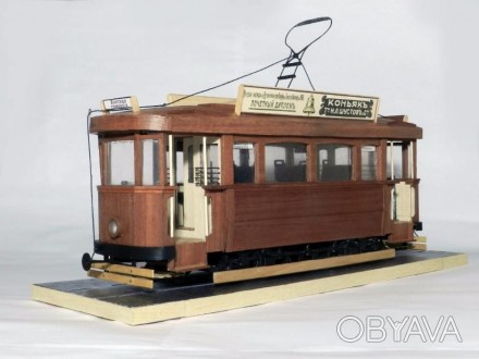 Продам стендовую модель трамвая в масштабе 1/25, собранную по мотивам вагона "RI. . фото 1