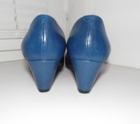 Туфли Hobbs, Англия
цвет синий
натуральная кожа сверху и внутри
размер указан. . фото 5