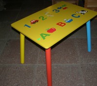 Акция!Детский новый столик из мдф с деревянными ножками,размер: 60 см на 40 см ,. . фото 4