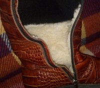 Продам зимние,кожаные ботфорты в отличном состоянии,размер 37(но идут на 38). . фото 3