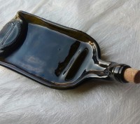 Тарелка из винной "Магнум" бутылки 1.5 л с пробкой.
Необычные тарелки, подносы . . фото 2