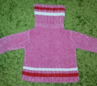 Продам теплый, очень приятный к телу, мягкий свитер для девочки. Состояние очень. . фото 2