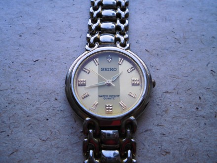 Продам часы кварцевые наручные "Seiko" в рабочем состоянии.. . фото 2