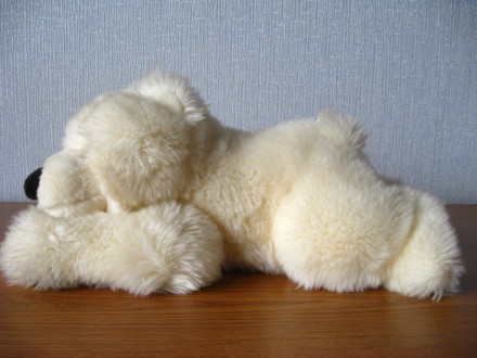 продам мягкую игрушку белый медвежонок, размеры 32х18х15, внутри не вата, а таки. . фото 3