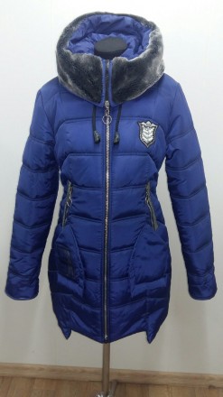 Зимняя  куртка модного покроя

С манжетами на рукавах

Капюшон  глубокий

. . фото 2