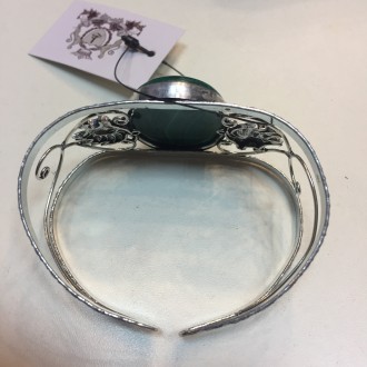 Предлагаем Вам купить великолепный браслет-манжет с камнем малахит в серебре. 
 . . фото 5