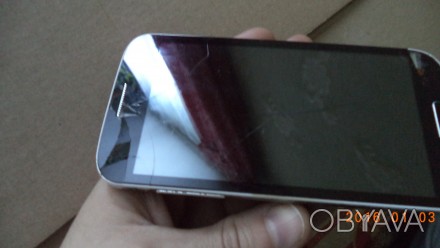 Смартфон Samsung i9500 (Galaxy S4). Хорошая копия. Телефон очень похож на оригин. . фото 1
