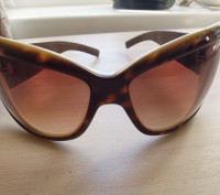 Солнцезащитные очки с кожаными дужками. Форма крупная. Затемненность стекол - ср. . фото 3