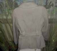 Пальто пиджак H&M пог-44,пот-40,плечо-7,от плеча до плеча-36,д-на 61. . фото 4