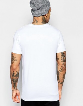 Универсальная мужская хлопковая однотонная футболка с короткими рукавами.. . фото 3