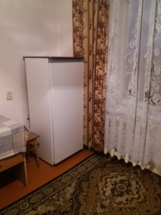 Вул Макарова,мебльована,холодильник,бойлер,тривалий термін.2500+к.п +передоплата. Боярка. фото 3