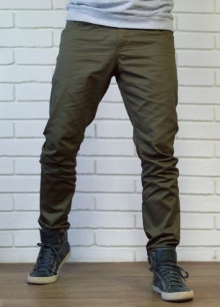 Мужские брюки чинос из легкой хлопковой ткани.. . фото 2