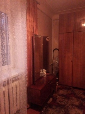 Сдам реальную комнату в 2-х из кв на Одесской . Холодильник, ТВ, необходимая меб. Одесская. фото 4