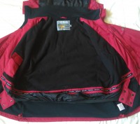 горнолыжная курточка Paralell
размер М
Легкая, теплая, практичная, водо- и вет. . фото 13