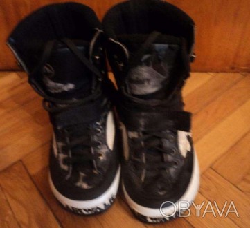 Черевики\ ботинки\ boots для сноуборда 39—40 розмір ноги довжина устілки 25 см. . фото 1