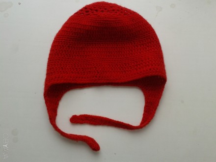 Красная шапочка ручной вязки (крючком). Относительно тонкая, но очень теплая. Ше. . фото 1