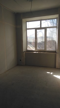... 1- комнатная квартира-студий площадью  23 м2, расположена на 3 этаже, не угл. КСК. фото 8