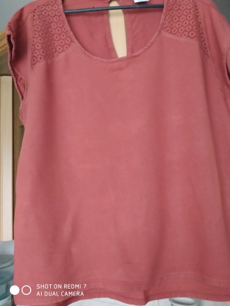 красивая летняя блуза с аппликацией шитья.. . фото 2
