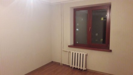 Продается 3 комнатная квартира с ремонтом. Квартира пустая без мебели, готова к . Оболонь. фото 2