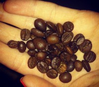 В наявності запашна,розсипна кава 100% arabica на вагу упакування в чорних пакет. . фото 3