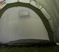 Палатка сделана из высококачественных материалов которые гарантируют устойчивост. . фото 7