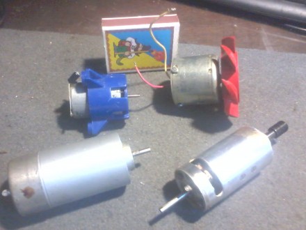 4 шт. миниатюрных электродвигателя постоянного тока для очумелых ручек, б/у в от. . фото 2
