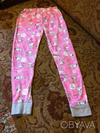 штани рожевого кольору з веселим принтом, довжина від пояса 87 см, на вік 8-10 р. . фото 1