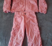 Костюм:куртка и брюки-бриджи"Lemmi"Германия нежно-кораллового цвета.
Ткань хлоп. . фото 5