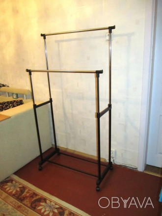 Удобная двойная стойка-вешалка напольная для одежды регулируемая по высоте от 90. . фото 1