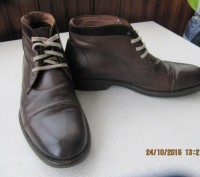 Продаються дуже стильні шкіряні черевики 44 розміру, коричневого кольору, в ідеа. . фото 2