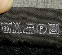 Продается мужской свитер джемпер Wool (XXL)

Состояние легкое б\у, есть следы . . фото 6