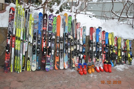 Лыжи горные ,беговые ,сноуборды и ботинки .
Детально смотрите skiboss.jimdo.com. . фото 10