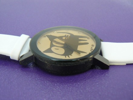 Модные наручные часы Чёрный кот. Защитное стекло фигурное и состоит из 12 граней. . фото 8