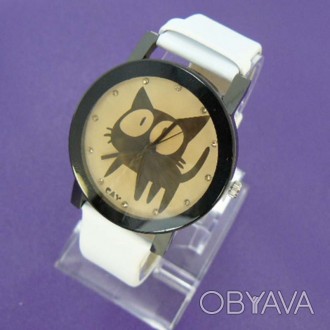 Модные наручные часы Чёрный кот. Защитное стекло фигурное и состоит из 12 граней. . фото 1