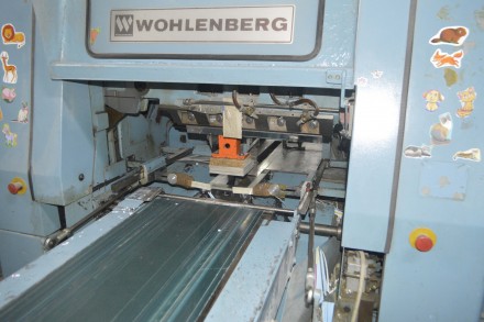 Трехножевая резальная машина Wohlenberg 44 FS 50  (производство Германии) с возм. . фото 3