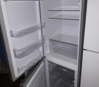 Продам двухкамерный холодильник "Bauknecht", из Германии, в отличном состоянии, . . фото 4