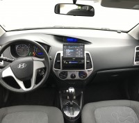 Hyundai I20 1,4 АТ 2012 года.
Комплектация
Бортовой компьютер
Кондиционер
По. . фото 8