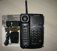 Радиотелефон Panasonic KX-T4040BX,комплект.
Б/у в хорошем состоянии. Импульсный. . фото 3