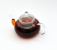 Удобный стеклянный чайник с заварочный колбой внутри, выполнен из высококачестве. . фото 2