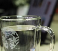 Большая и необычная чашка из стекла с двойными стенками, с нанесением логотипа ". . фото 3